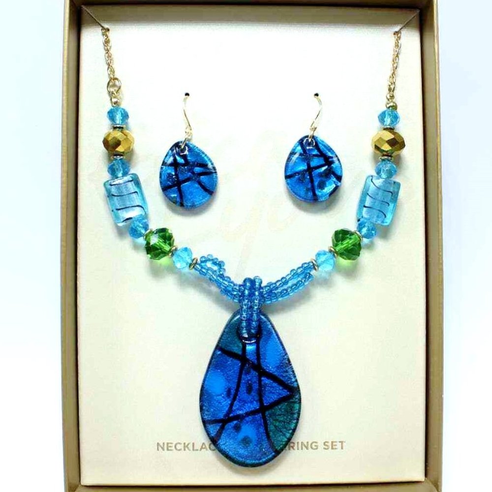 Erica Lyons Set Necklace & Earrings Glass Blue Green Aqua Gold 20" Gift Box NWT